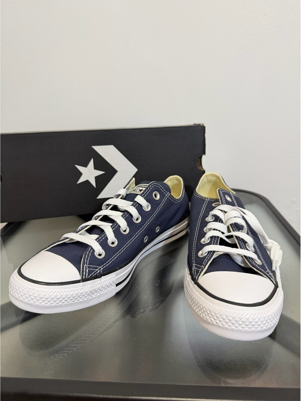 Converse Lowtop Blue Size 9